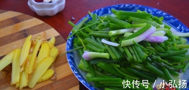 鸡腿|奥尔良鸡翅别烤着吃了，教你用砂锅焗着吃，好吃又健康，真馋人