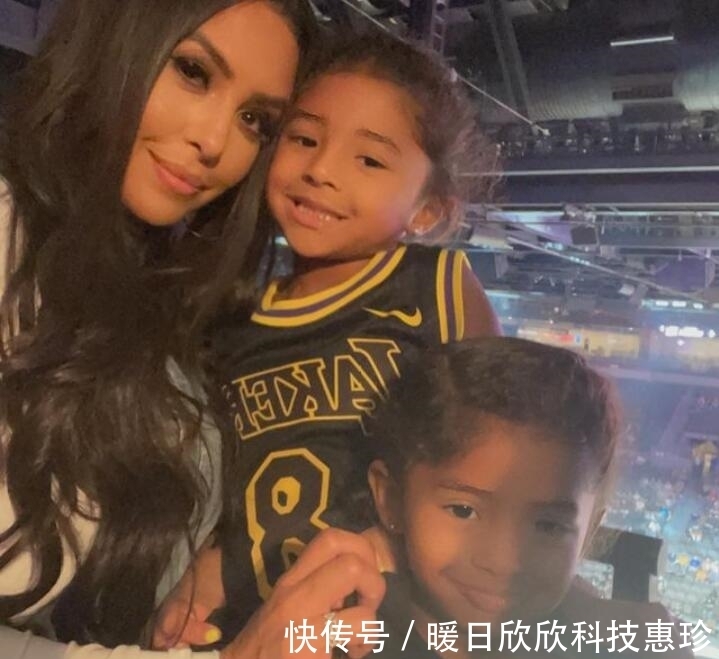 全明星赛|瓦妮莎带女儿观战WNBA！女版KD闪耀3分大赛，杜兰特：我是她粉丝