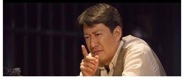 王大奇|連續(xù)7天收視榜第一，緊接余震《鐵道風(fēng)云》，開(kāi)播拿下收視率第二