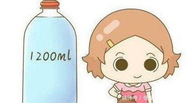 孕妈|怀孕期间,孕妈缺水身体会发出三个信号,要及时补水