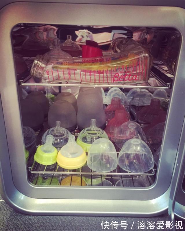 水蒸气|开水烫奶瓶,孩子得胃病:“用开水烫一下”,坑了多少娃