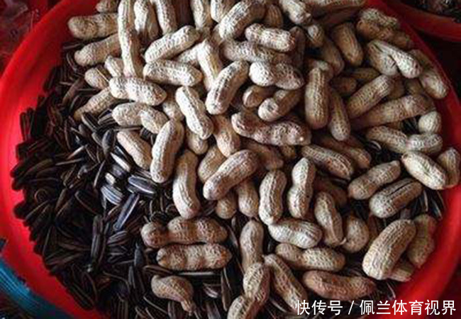 长寿果|花生和瓜子,一个降三高,一个长肉损健康,你真的会吃吗?