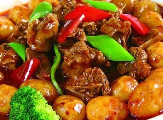 土豆烧鸡块|土豆与此物是“绝配”,女性吃点,排毒促消化养皮肤!越吃越年轻