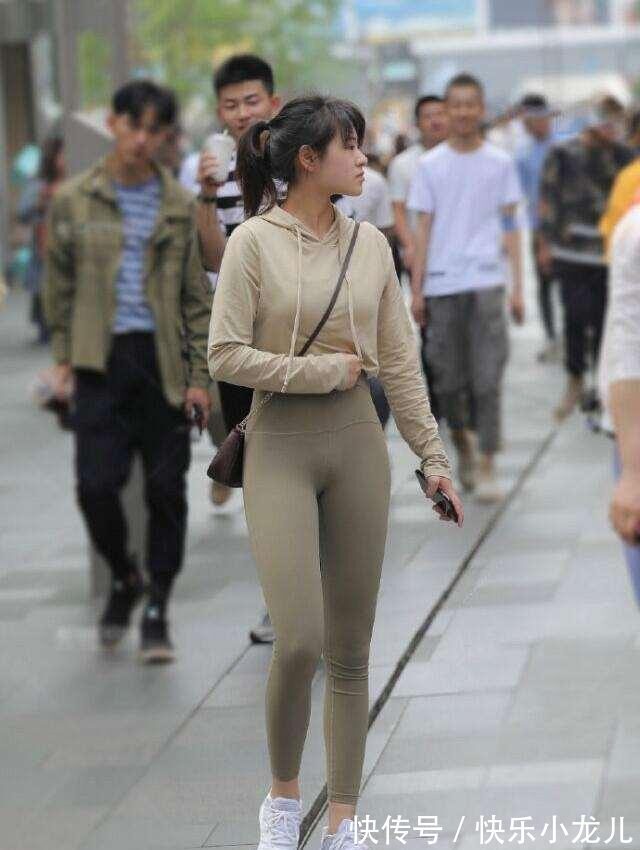 碎花裤 打底裤透出姑娘的高级优雅感,简约的格调,时尚百搭