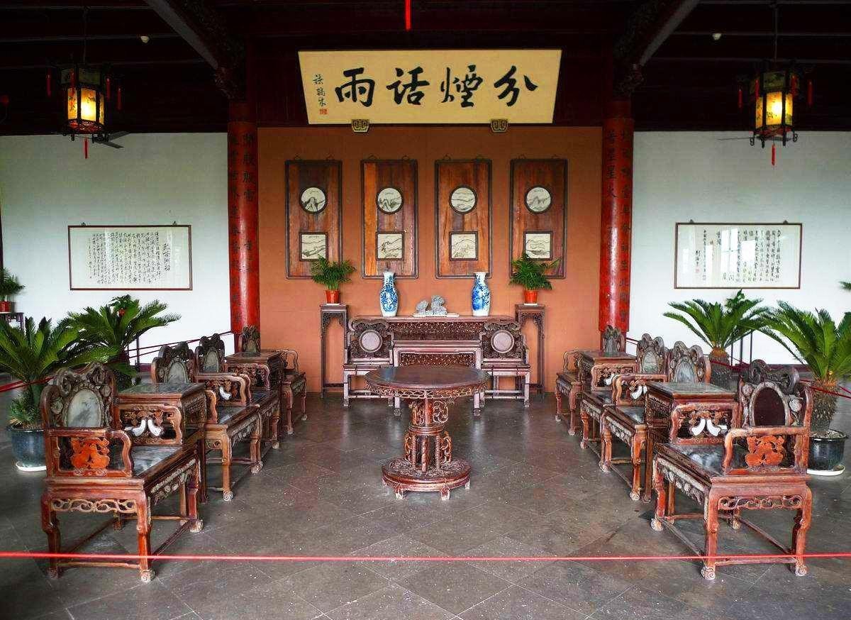 乾隆六下江南,每次均登临此楼,难道和他传说中的身世有关?