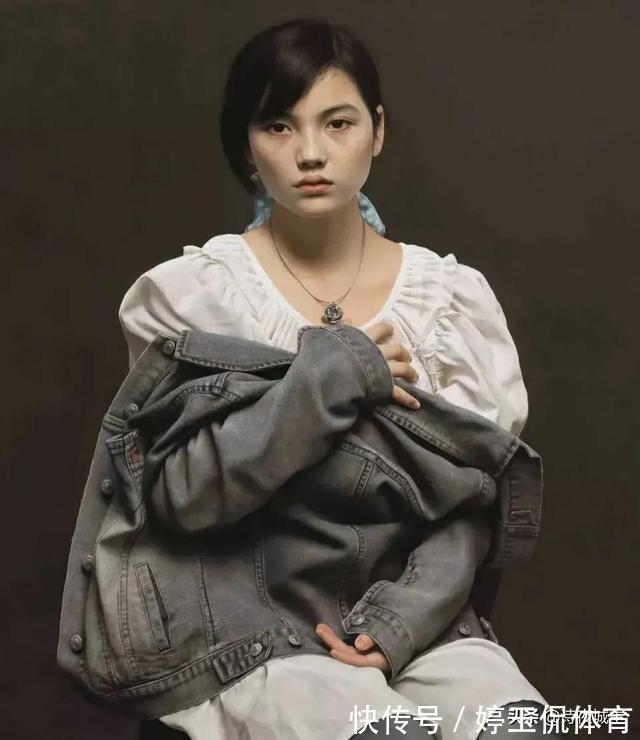 写实主义|我喜欢赏析姿色丰盈女性形体油画,浅谈西方女画家纯情的青春风采