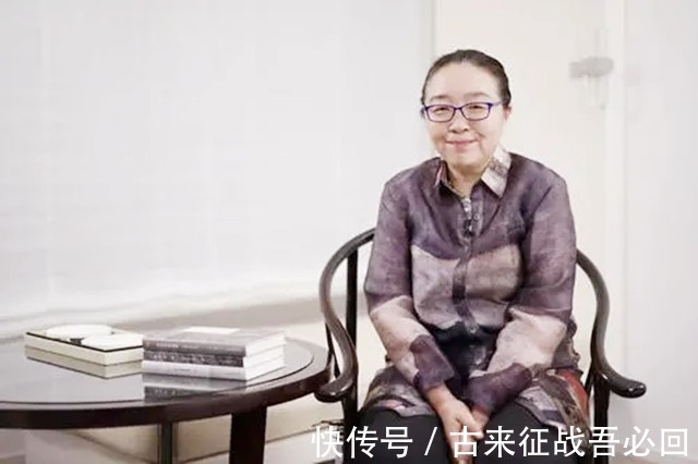 中国女性！北大教授戴锦华：当代中国，能和男性平起平坐的女性，都是花木兰