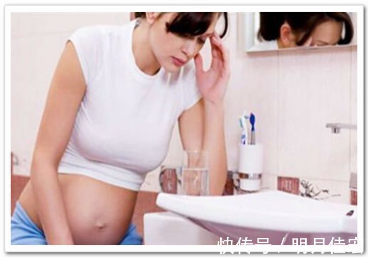 大鱼大肉|怀孕也分“体质”为啥有人从未吐过医生的解析道出孕吐实情
