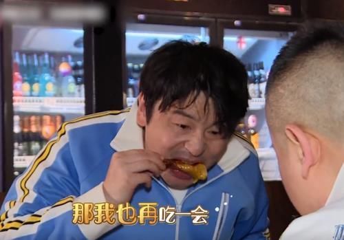 小岳岳 岳云鹏和贾乃亮抢节目组的车,导演态度引热议终于像鸡条了