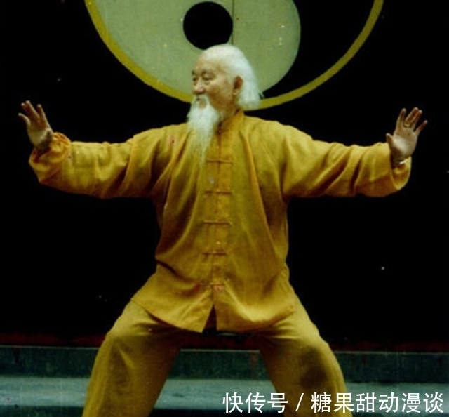 中国高手|美国上将保镖挑战中国高手,自称无人能敌,却被52岁老汉一掌了结