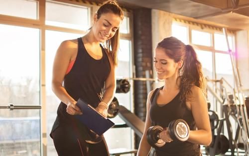 慢跑|减肥应该选择什么运动，运动多长时间，燃脂效果最佳？