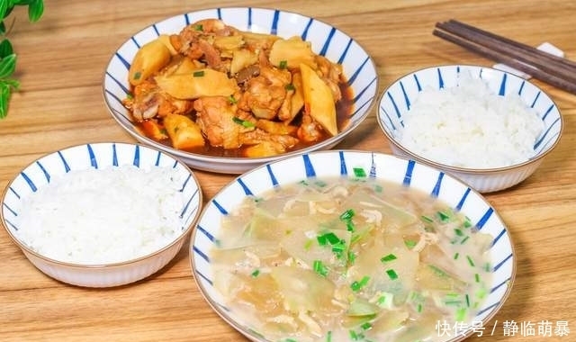 食材|一线城市母女俩的晚餐,两个菜成本30块钱,网友:会过日子