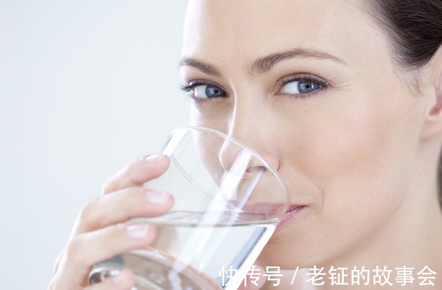 好习惯|5个长寿好习惯,多喝水竟能排第四,排第一位的被多数人忽视