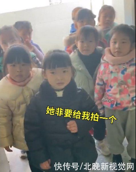 爱莎|幼儿园老师PS和爱莎“合影”引小朋友羡慕，孩子惊讶地问：怎么认识的？