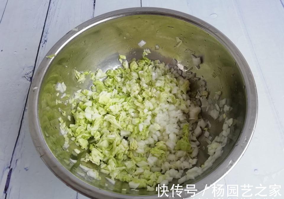 肉末|秋天，韭菜萝卜靠边站，此菜要多吃，营养极高，用来包饺子超级鲜