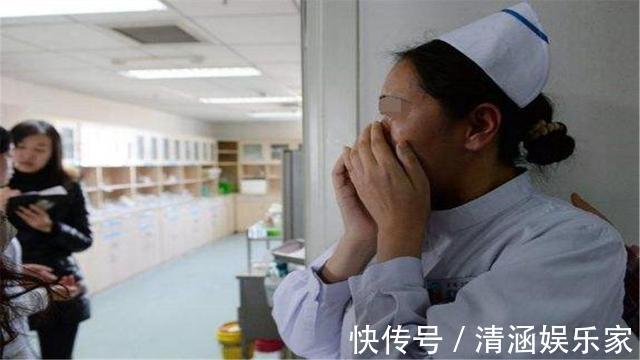 我的妈妈|产妇产房内生娃，7岁女儿独自房外等待，孩子的话让护士哽咽