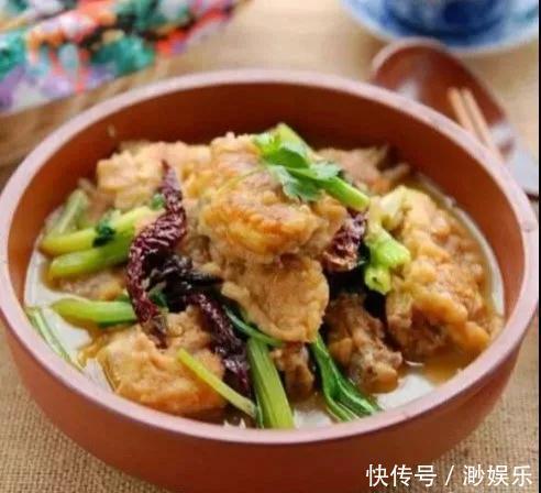 在我那不南不北的家乡,有一种面炕鸡真香