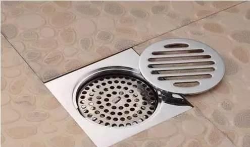 地漏装|卫生间地漏万万不要这样装,我家入住就知有多坑,后悔现在才发觉