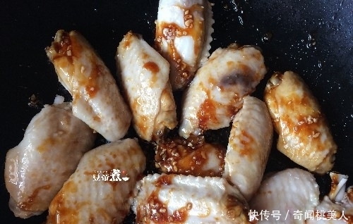 花样|吃腻了可乐鸡翅,跟我换个花样做,一上桌孩子就抢着吃,不信试试