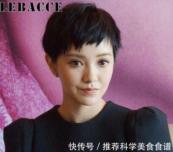 减龄 45岁以上的女人,别再留羊毛卷黑长直,这3种发型减龄好打理