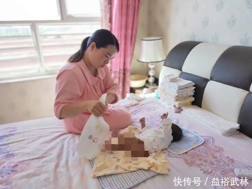 导购员|有种“愚昧”叫湿巾擦屁股,家长方便了,却害了孩子