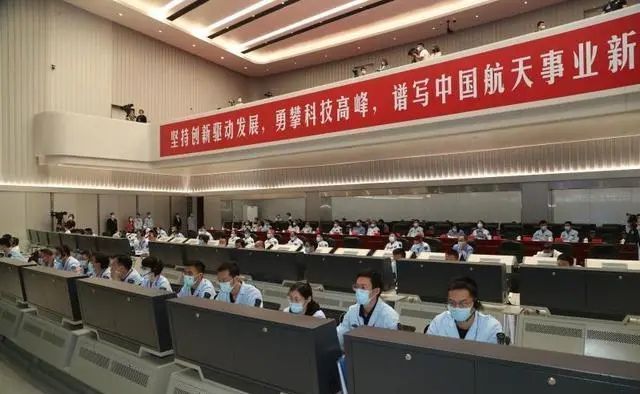 天舟二号 天舟二号对接天和号如“万里穿针后温柔亲吻”,180吨撞击也没问题