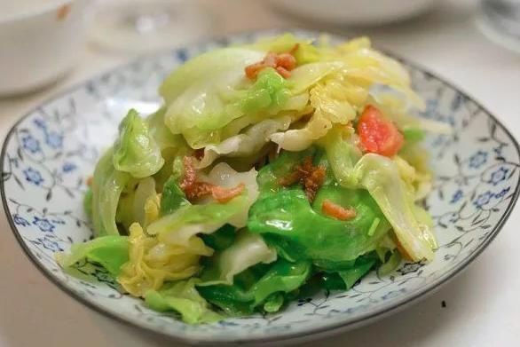 美食|精选美食虾米卷心菜、肉末烩豆腐、胡萝卜鸡蛋饼、豆鼓蒸杏鲍菇