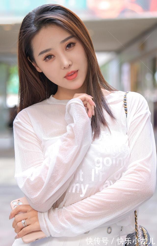 高跟鞋 只要用心搭配,每个人都会自信的展现出自己的美丽