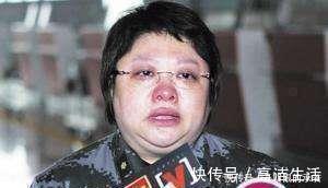 為走紅不惜身份作假冒充草根多年,韓紅一怒之下將其轟下臺(tái)