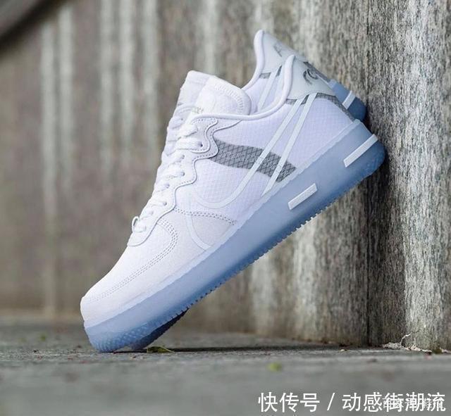 搭配 售价不到2千的AF1冰蓝解构,颜值刷街的利器,但真的值得买吗