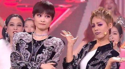  这次|李宇春深陷“抄袭风波”，网上舆论一边倒：春哥这次要玩完了？