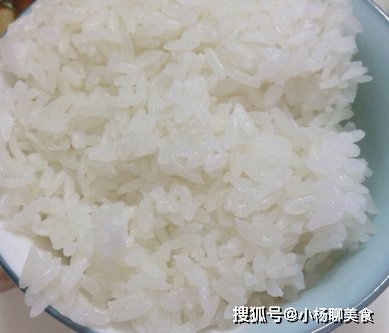 调料品|煮米饭光加清水还不够！再加这2样，米饭香软分明老少都爱吃