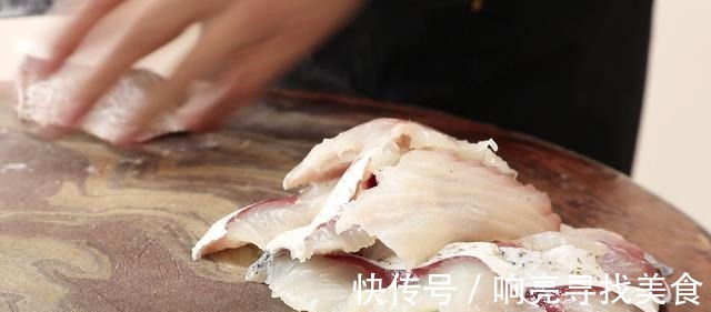 鱼肉|这才是鱼片最过瘾的吃法,外酥里嫩,香辣开胃,看着就有食欲!