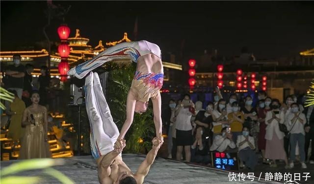 我们用最高“国礼”向英雄致敬!