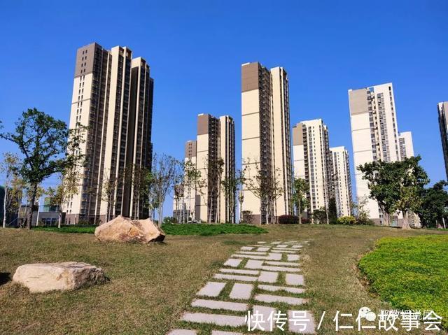 黑中介|地处金山公园旁，价比新盘低一万，仓山金凤新苑出证房源何价可谈