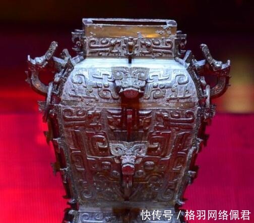 国宝遭日本人抢走一半,88年后被拍卖,我国花2亿赎回!