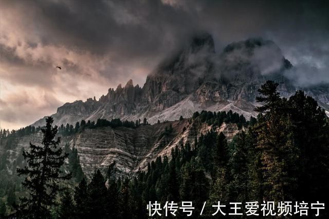 空青#韩愈很深情的一首诗,写在去潮州的路上,短短4句感人至深