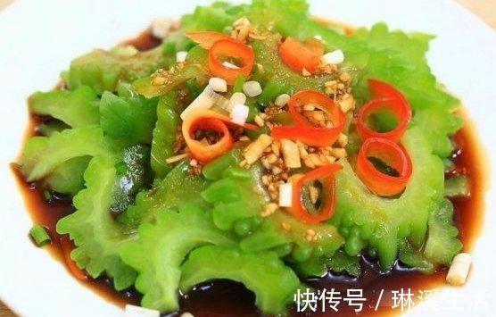 苦瓜|补充蛋白质清脆爽口，清胃降火简单易学，连吃3天都不腻