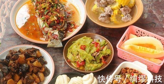 端午回老家,吃了3餐饭,终于知道孩子在奶奶家为什么越来越瘦了