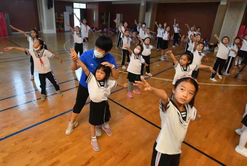 学生|朝阳多举措让教育减负提质课后服务整合近200项活动资源