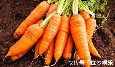 肝明目|人到中年,坚持常吃3种食物,排毒消脂,肌肤水嫩又细腻