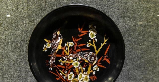 漆器的发展|这个地方曾因习俗烧掉不少古董,最终历经百年,收藏了件稀世之宝