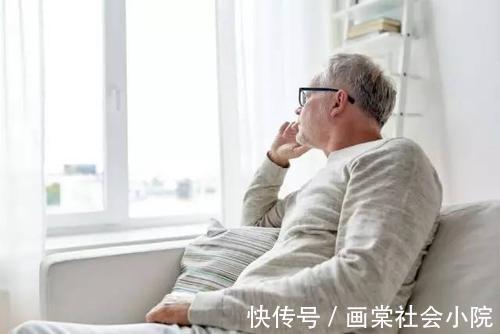 脑细胞|长寿老人直言:晚上坚决不碰4件事,活到99不成问题!