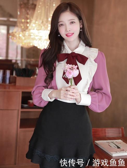 选择时尚美观的短裙穿搭，让你的气质更显优雅俏美