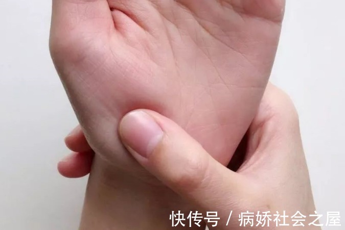 养肝|40岁以后身体有这5个现象,或是肝脏在向你呼救,再不重视就迟了