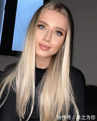 迷人|22岁的她，年纪不大，迷人身材却是极品，还有迷人的马甲线，羡慕