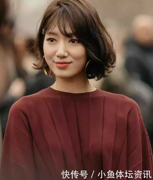 烫发|这4款发型,今春很流行,不仅好看还减龄又显脸小