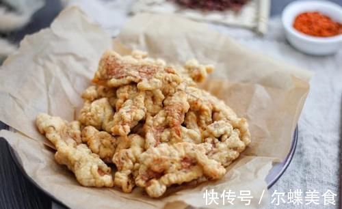 炸酥肉时，只用淀粉和鸡蛋是错的，记住1个小妙招，酥肉香酥不腻