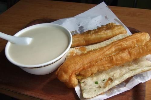 苏打饼干|建议大家6种早餐尽量少吃,不妨对照一下,看看有没有你喜欢吃的