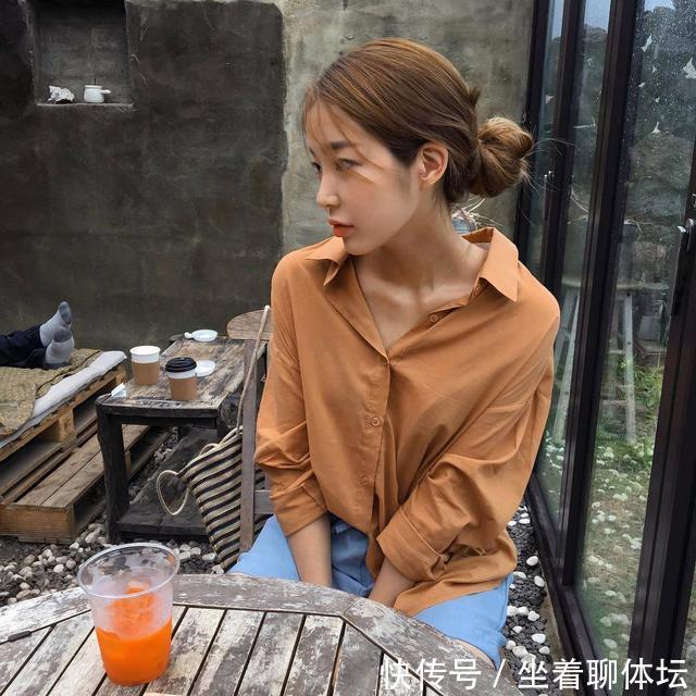 喷雾|年末聚会大家都披头散发就没意思了!这几款秋冬长发的发型才够美